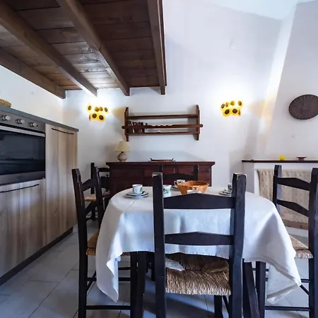 Casa Le Tuie 펜션