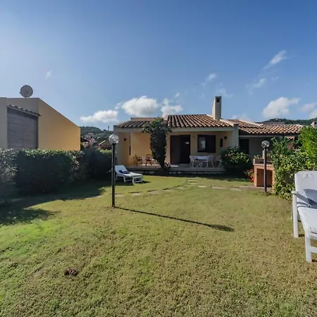 Casa Le Tuie 度假居 *