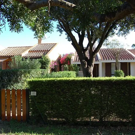 Dom wakacyjny Casa Le Tuie *